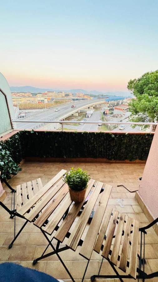Appartamento Viareggio Deluxe Esterno foto
